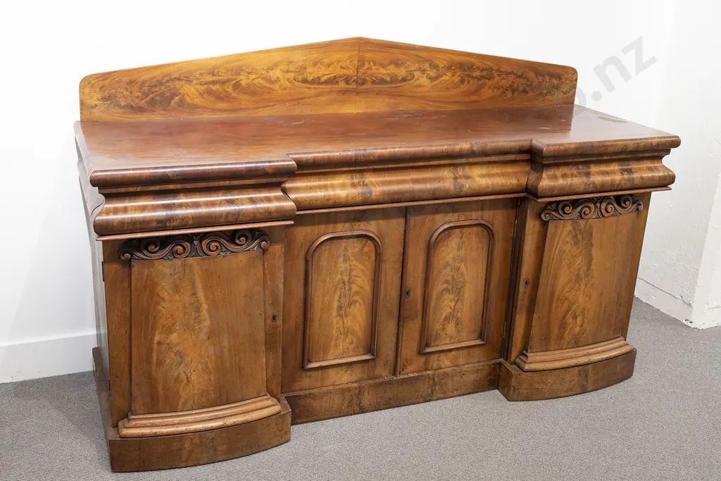 Vict Mahogany 4 Door Inverted Breakfront Sideboard Image 1++