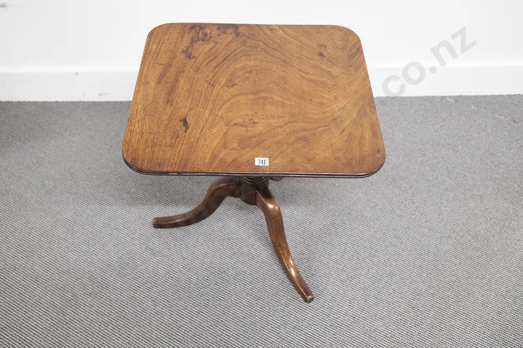Regency Mahogany Snap Top Wine Table Image 1++
