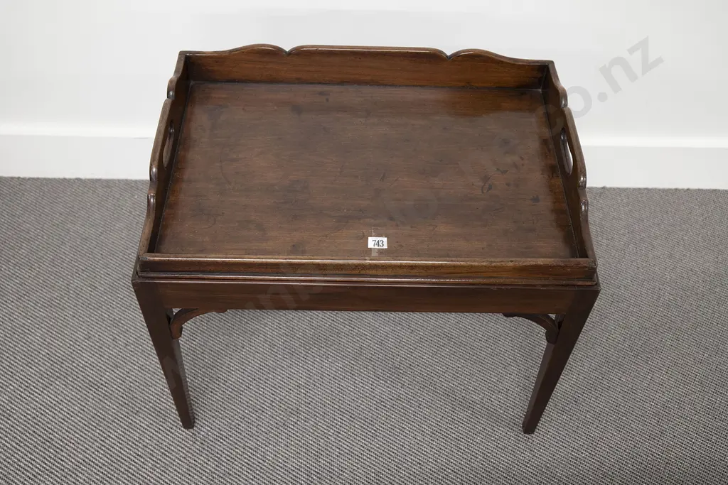 Geo III Mahogany Tray On Stand Image 1++