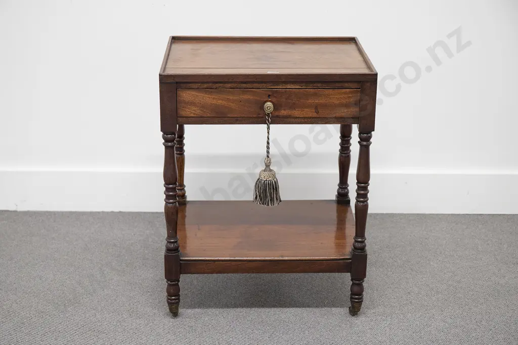 Regency Mahogany What Not Side Table Image 1++