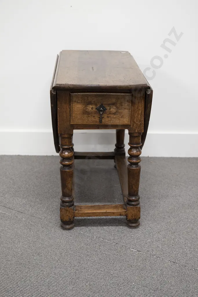 Small Early C18th French Provincial Walnut Oval Drop Leaf Table Image 1++