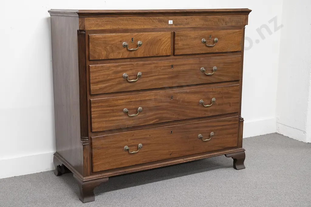 Geo III Mahogany Flat Front Chest Of Drawers Image 1++