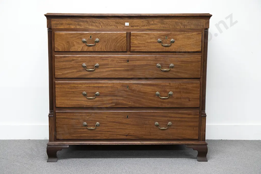 Geo III Mahogany Flat Front Chest Of Drawers Image 1++