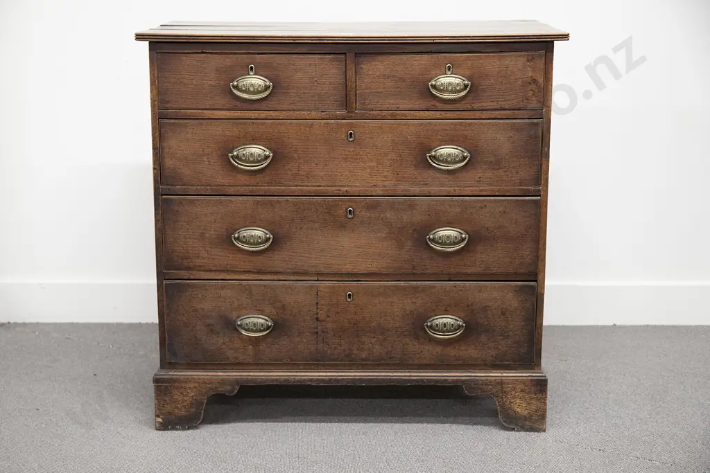 Geo III Oak Flat Front Chest Image 1++