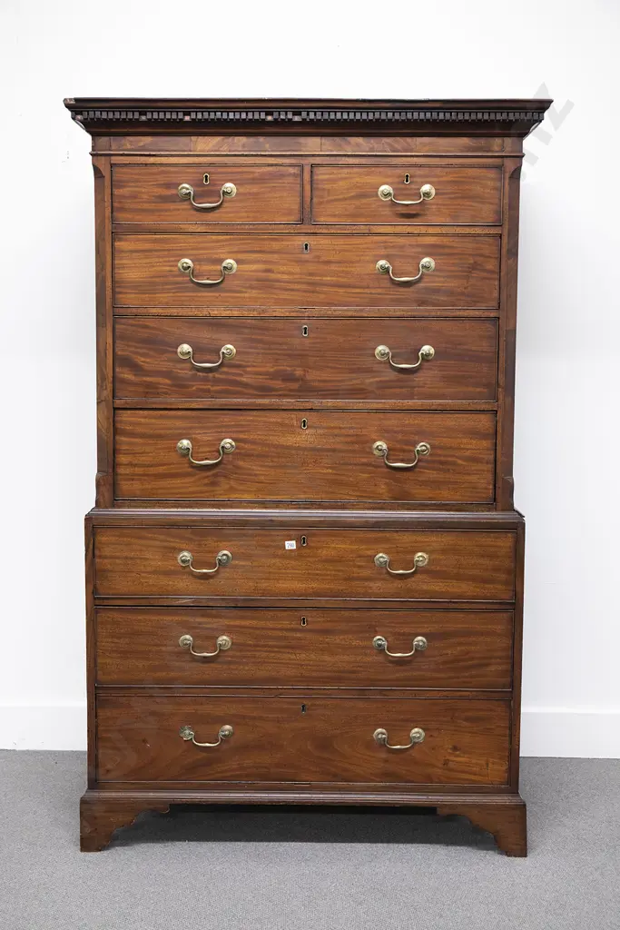Geo III Mahogany Chest On Chest Image 1++
