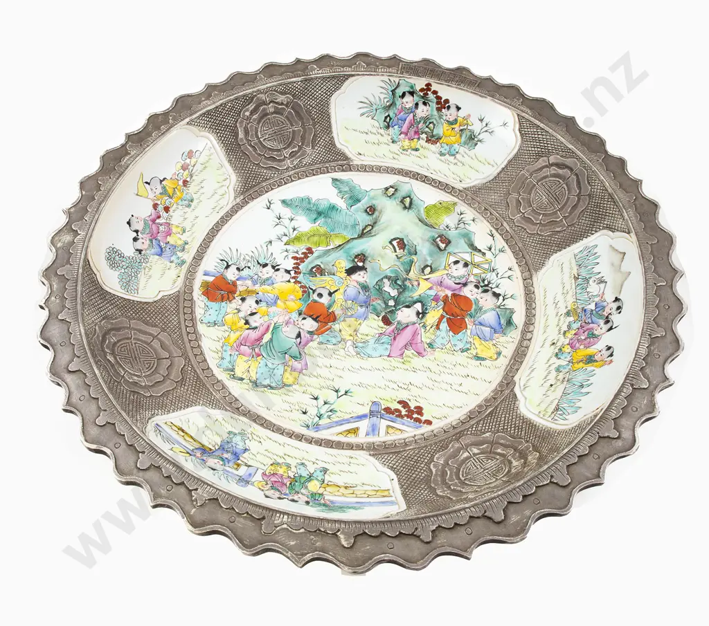Large and Impressive Late 19th Century Chinese Canton Charger Image 1++