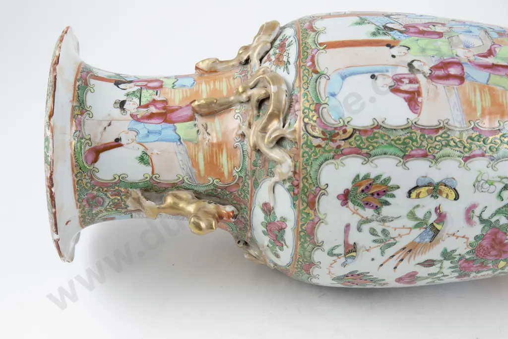 A Chinese 19th Century Qing Dynasty Canton Famille Rose Vase Image 1++