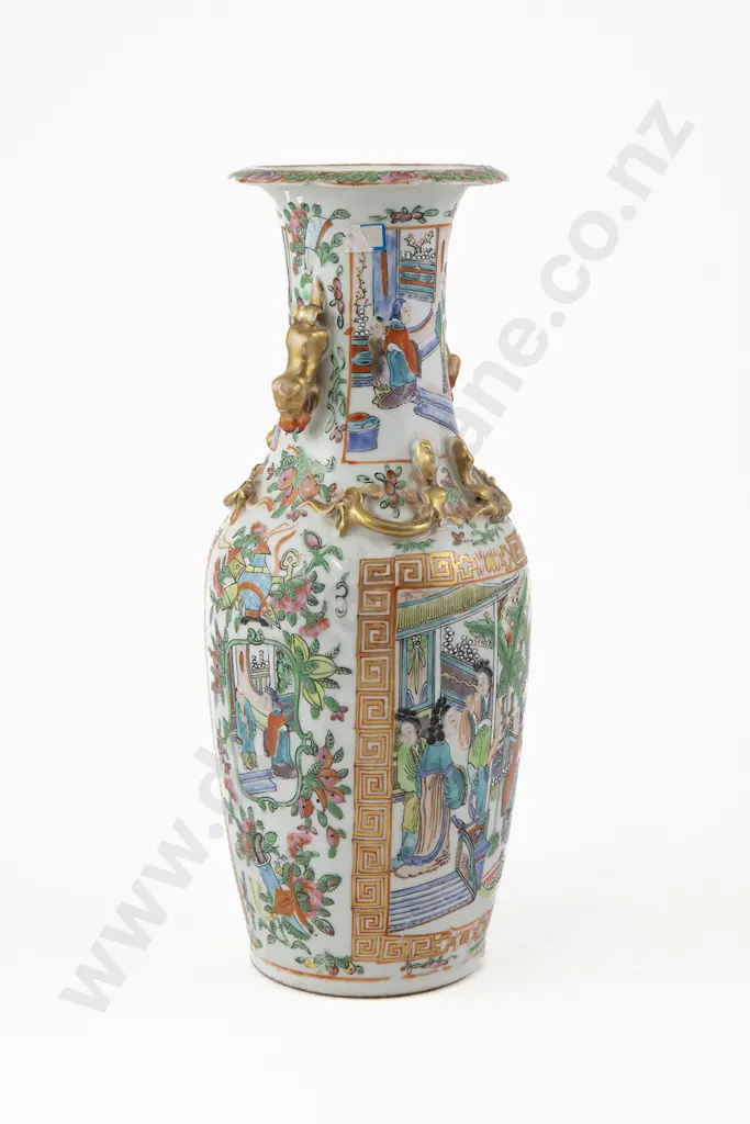Chinese 19th Century Qing Dynasty Canton Famille Rose Vase Image 1++
