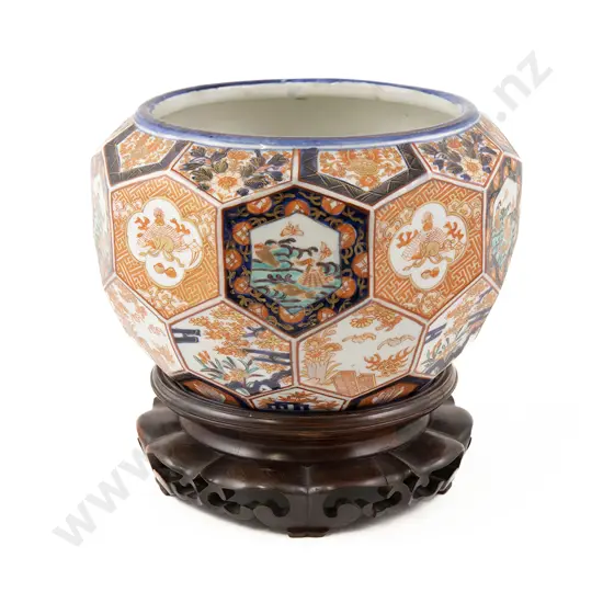 Japanese Meiji Period Imari Jardinière