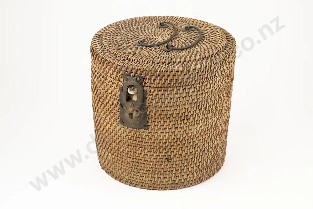 Canton Famille Rose Porcelain Teapot in a Fitted Woven Cane basket Image 1++