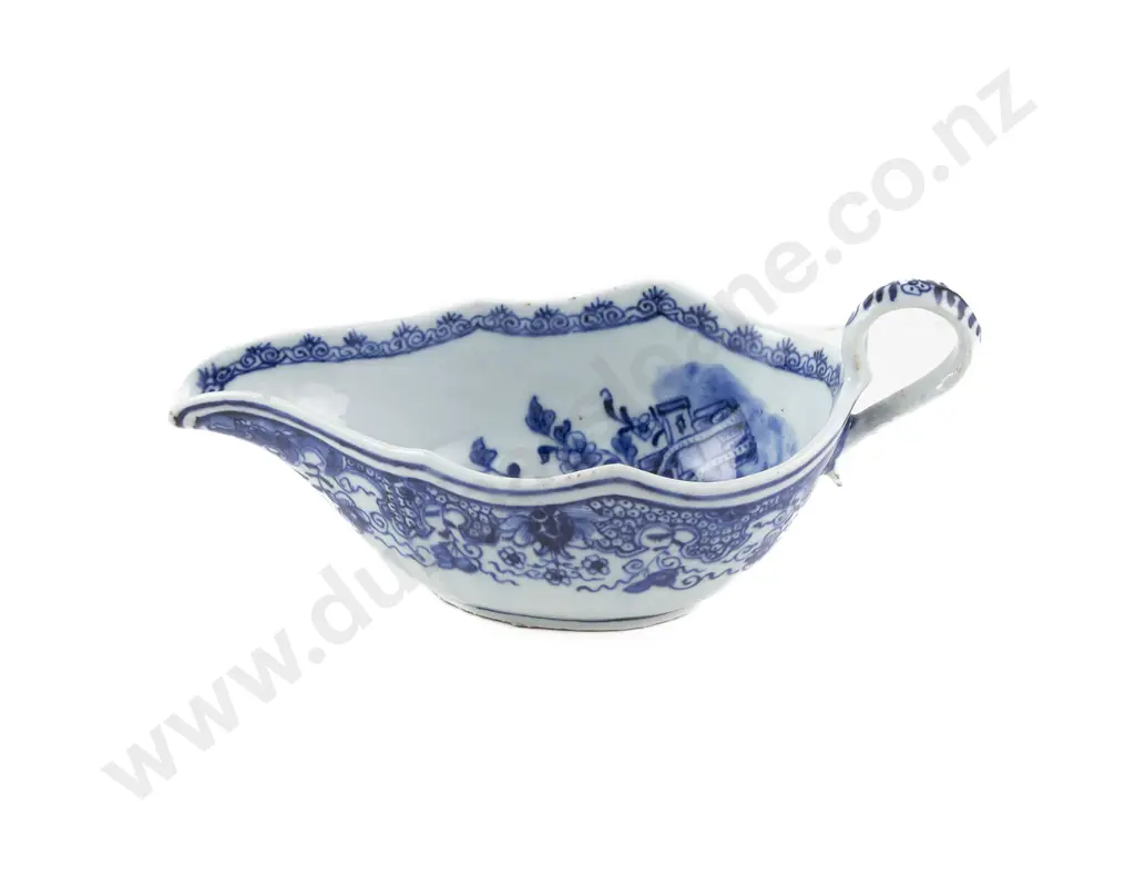 Late C18th/Early C19th Export Gravy Boat Image 1++