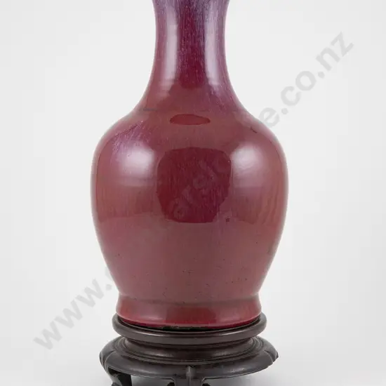 Qing Dynasty Lang Yao Red Glazed Vase