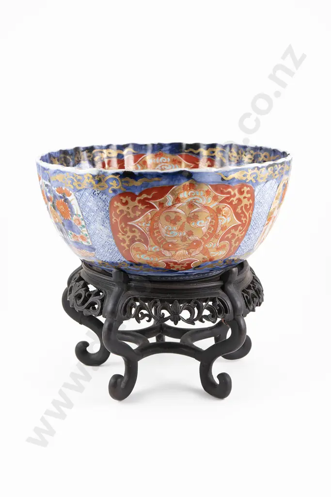 Japanese Meiji Period Imari Bowl Image 1++