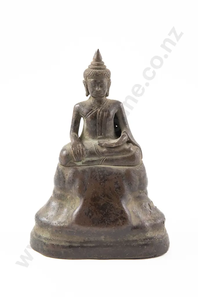 18th Century Thai Bronze Buddha Figure Image 1++