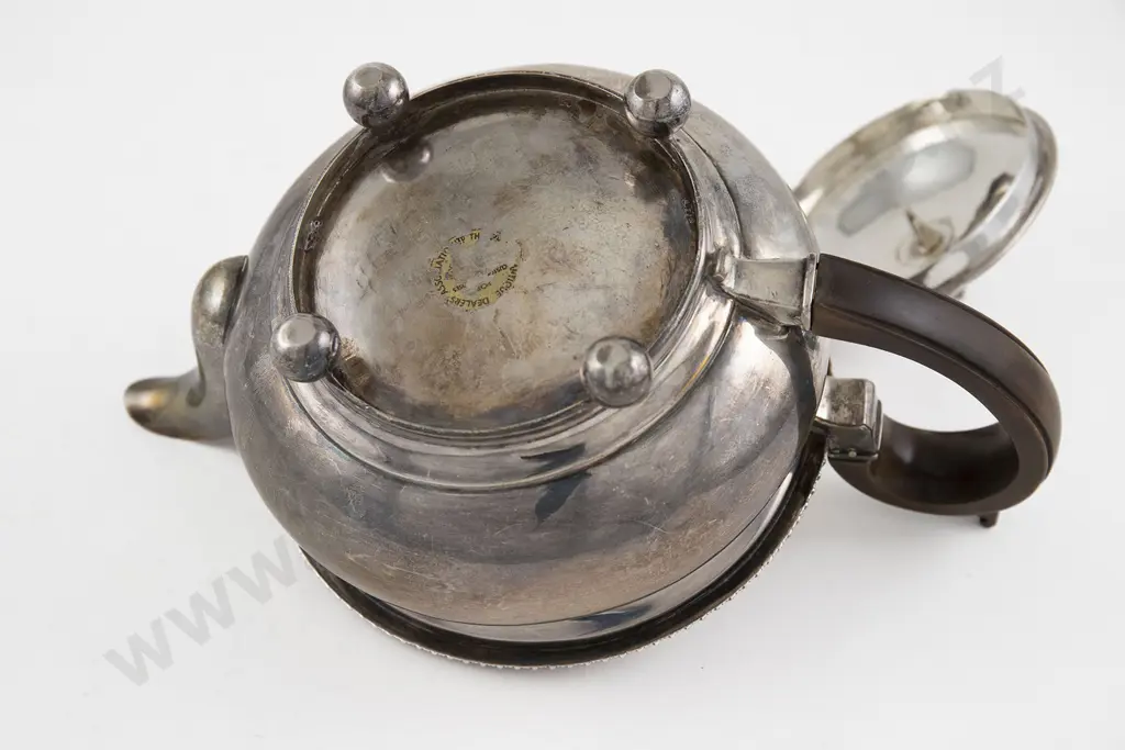 Geo III S/S Squat Circular Teapot Image 1++
