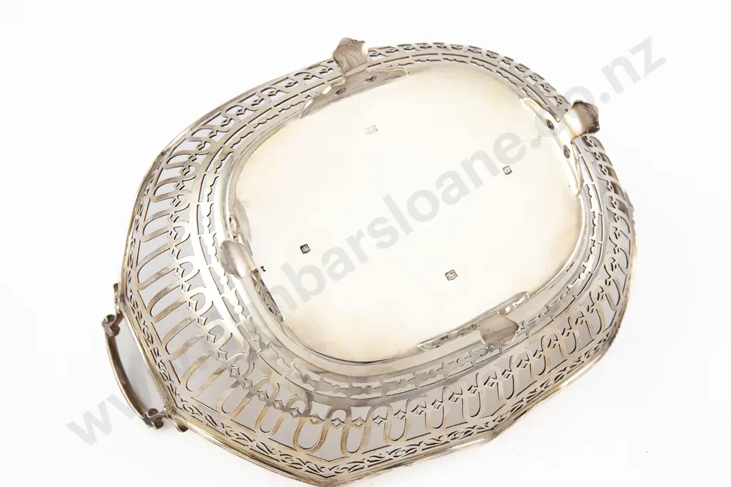 Geo V S/S Two Handled Table Basket Image 1++