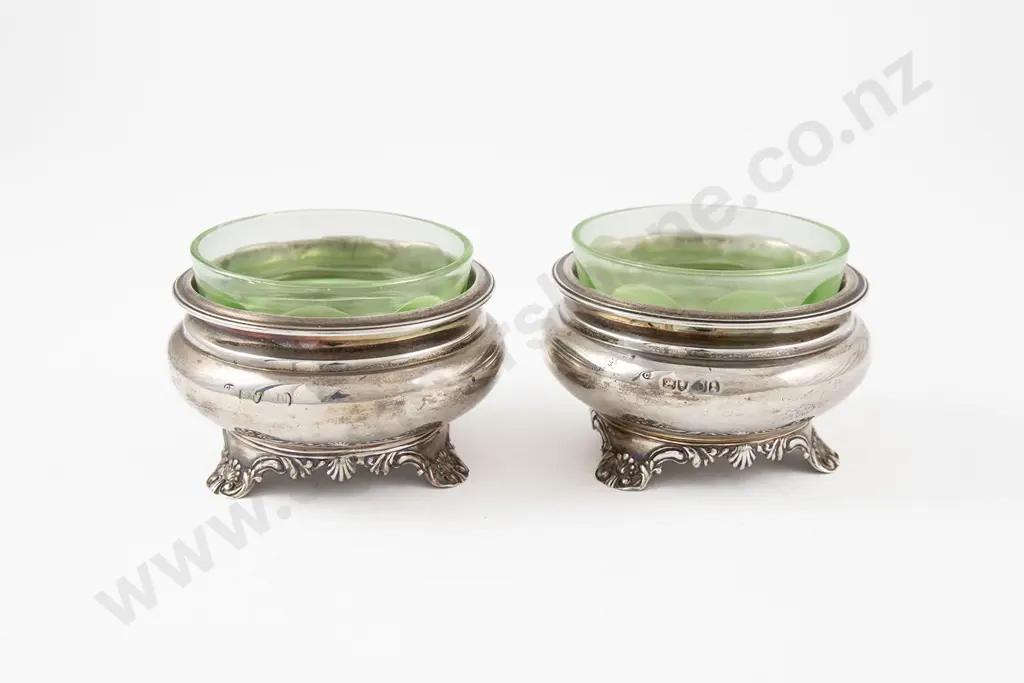 Pair Of Vict S/S Circular Salts Image 1++