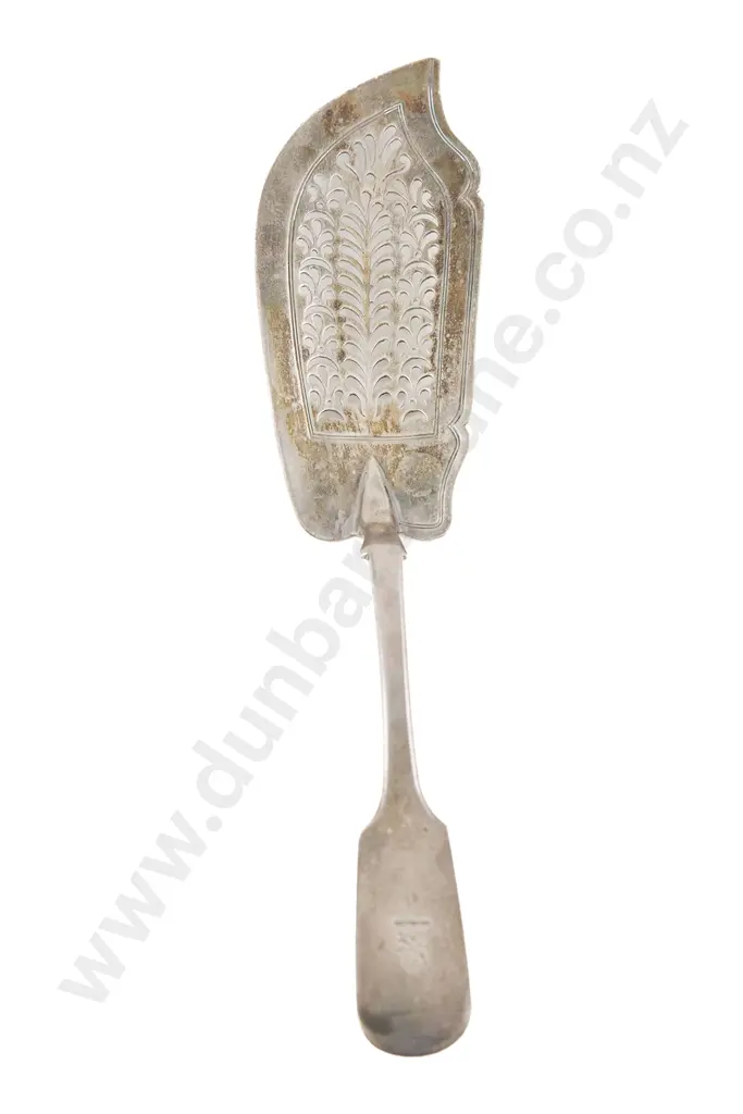 Early Vict S/S Fish Slice Image 1++