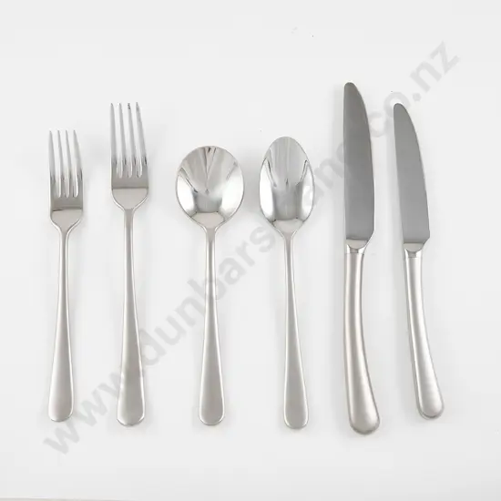 Modern Bugatti Canteen Of Cutlery (Settimociello Pattern)