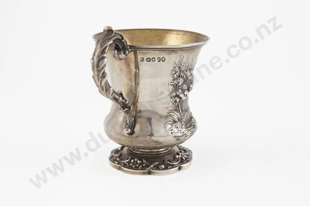 Vict S/S Thistle Shaped Mug Image 1++