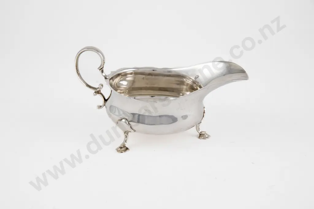 Geo V S/S Gravy Boat Image 1++