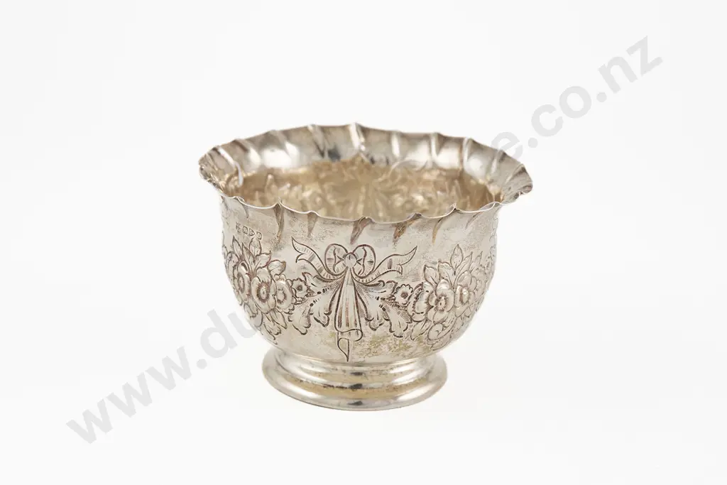Vict S/S Footed Circular Sugar Bowl Image 1++