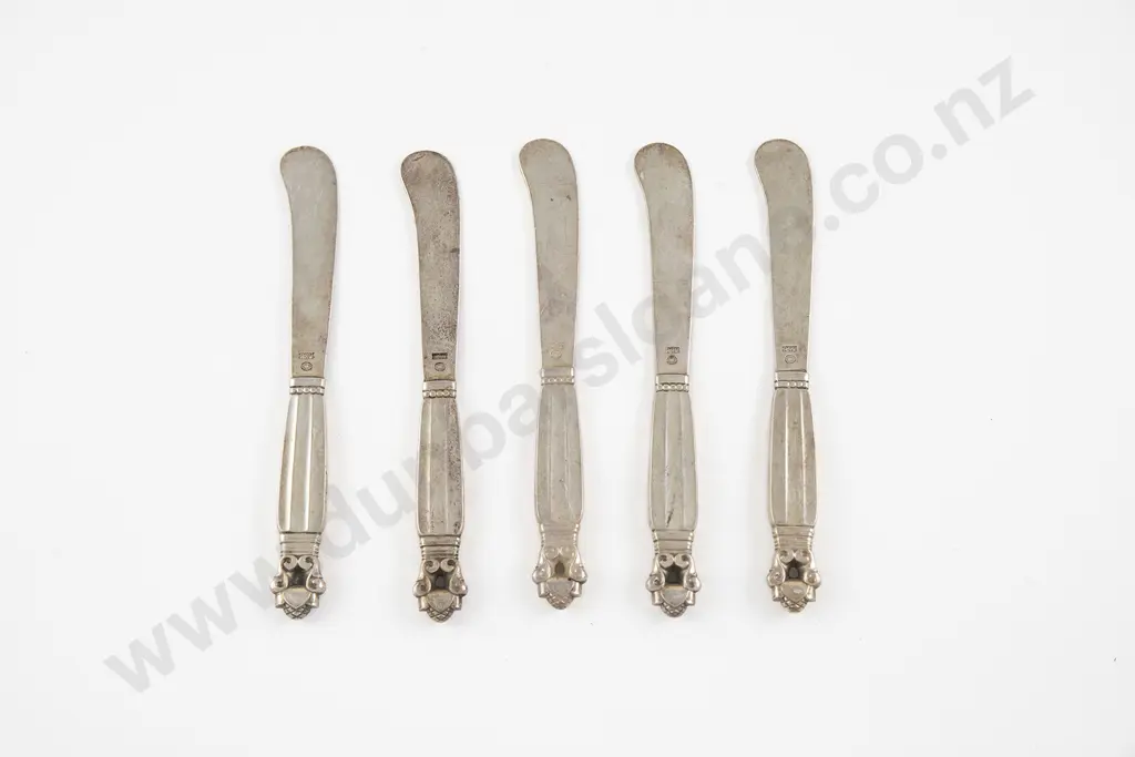 Set Of 5 George Jensen S/S Butter Knives Image 1++