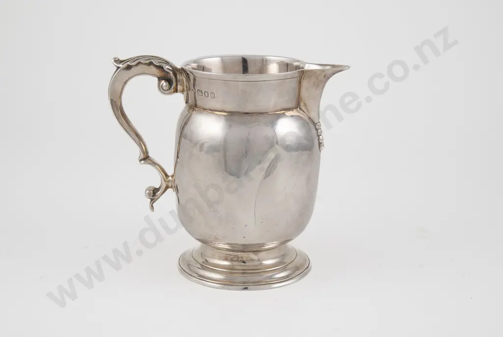 QEII S/S Jug Image 1++