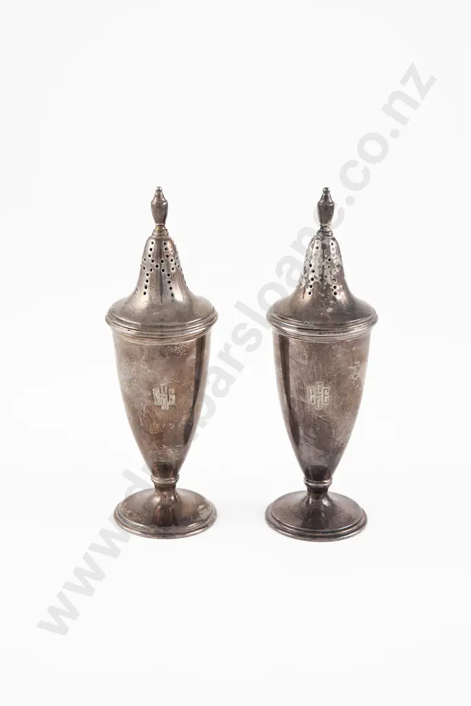 Pair Of Tiffany & Co S/S Pepperettes Image 1++