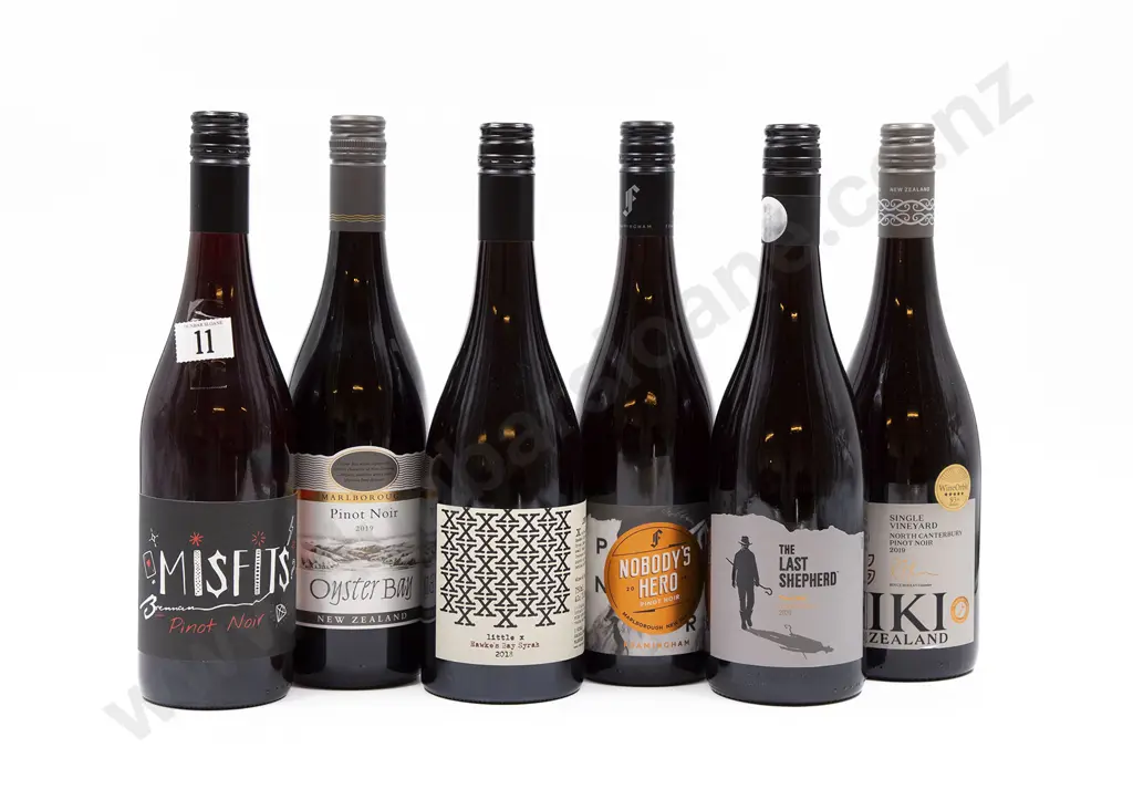 Six Bottles of Assorted NZ Pinot Noir Image 1++