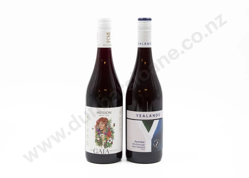 Six Bottles of Assorted NZ Pinot Noir Image 1++