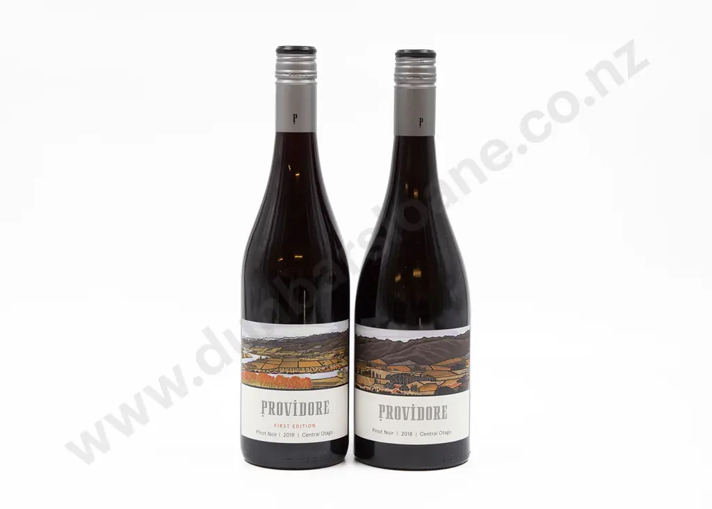Six Bottles of Assorted NZ Pinot Noir Image 1++