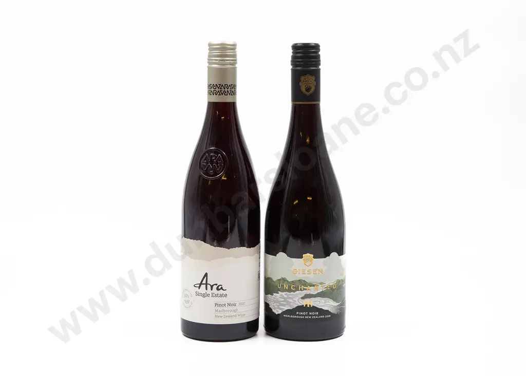 Six Bottles of Assorted NZ Pinot Noir Image 1++