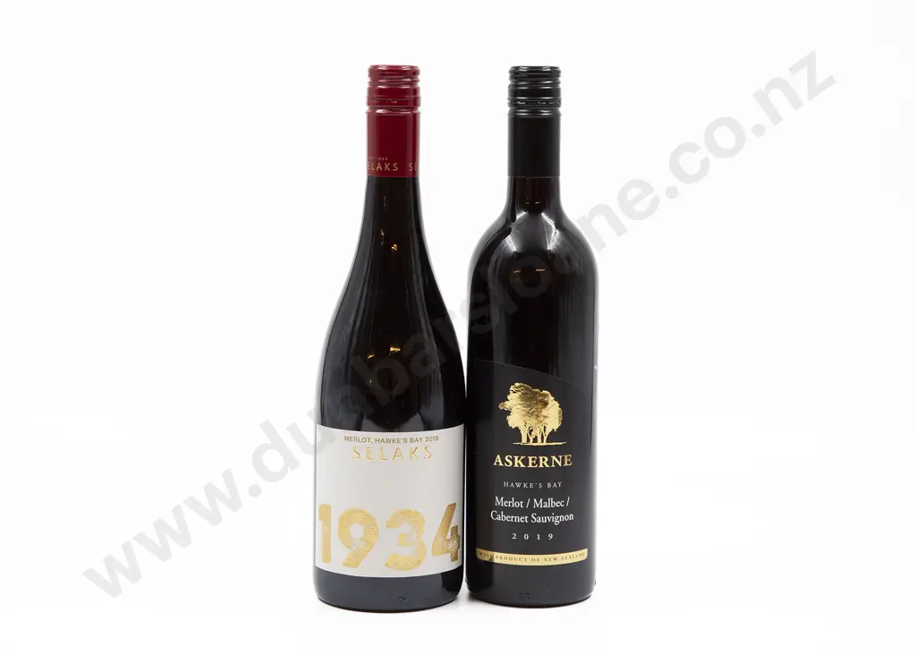 Six Bottles of Assorted NZ Merlot Image 1++