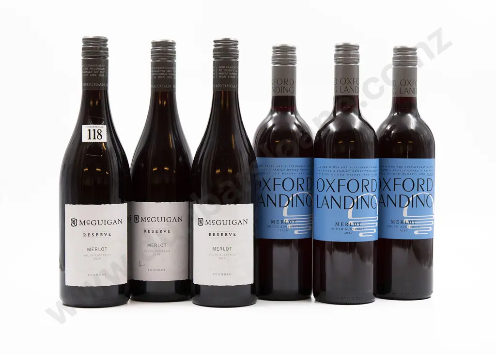 Six Bottles of Assorted Australian Merlot Image 1++
