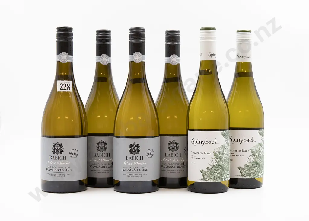 Six Bottles of Assorted NZ Sauvignon Blanc Image 1++