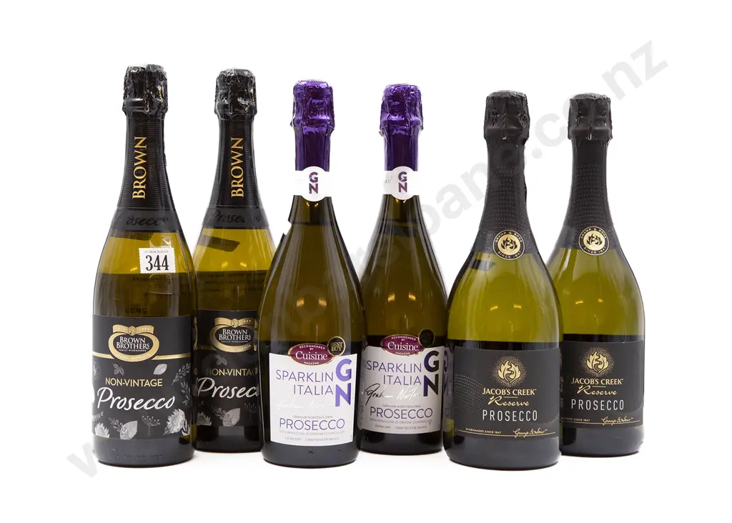 Six Bottles of Assorted Prosecco Image 1++