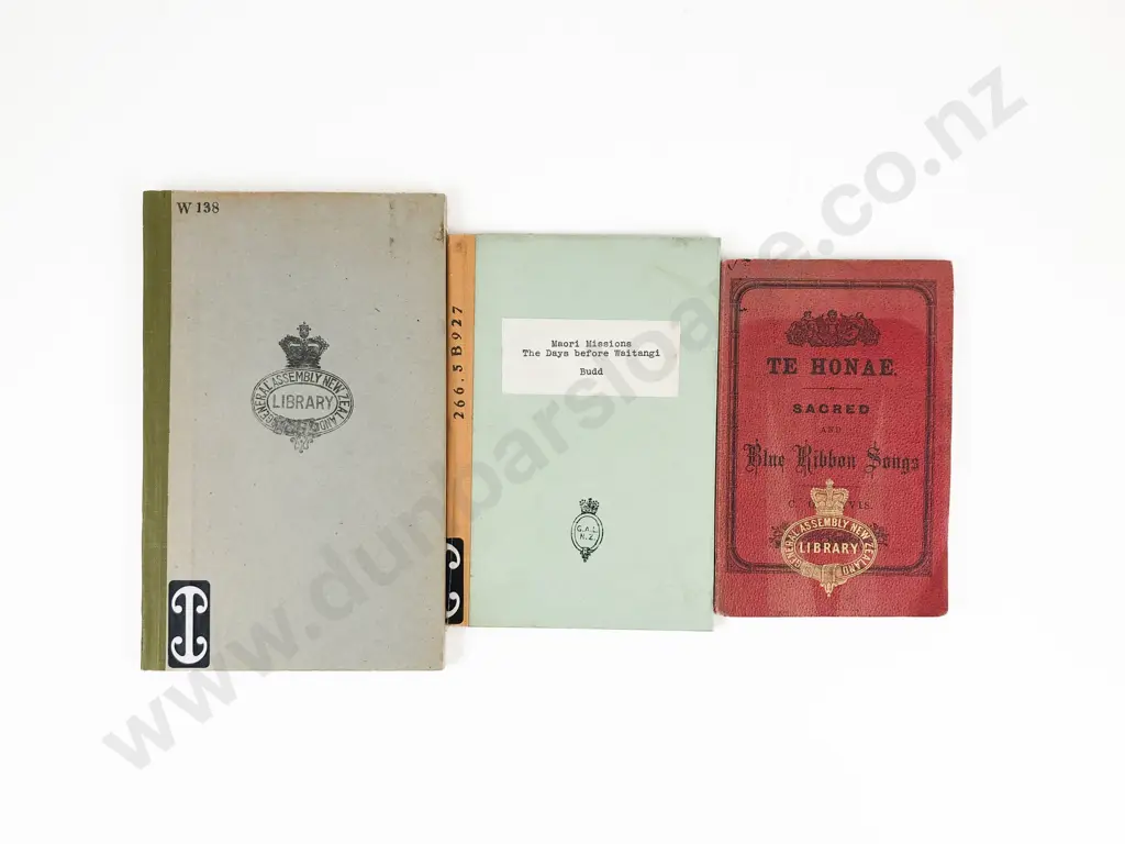 3 Maori Religious Volumes Image 1++