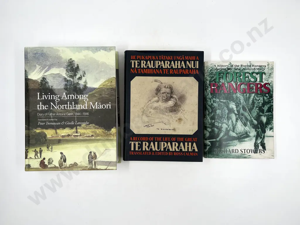 Three Maori Reference Books Image 1++