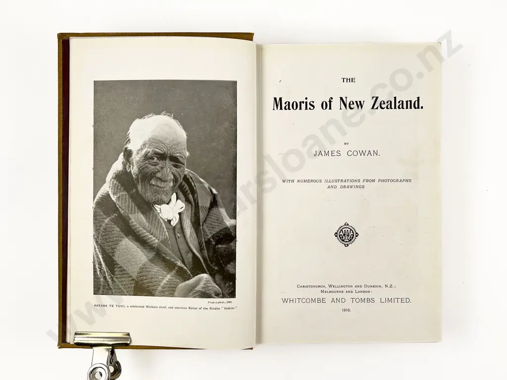 Four Maori Reference Books Image 1++