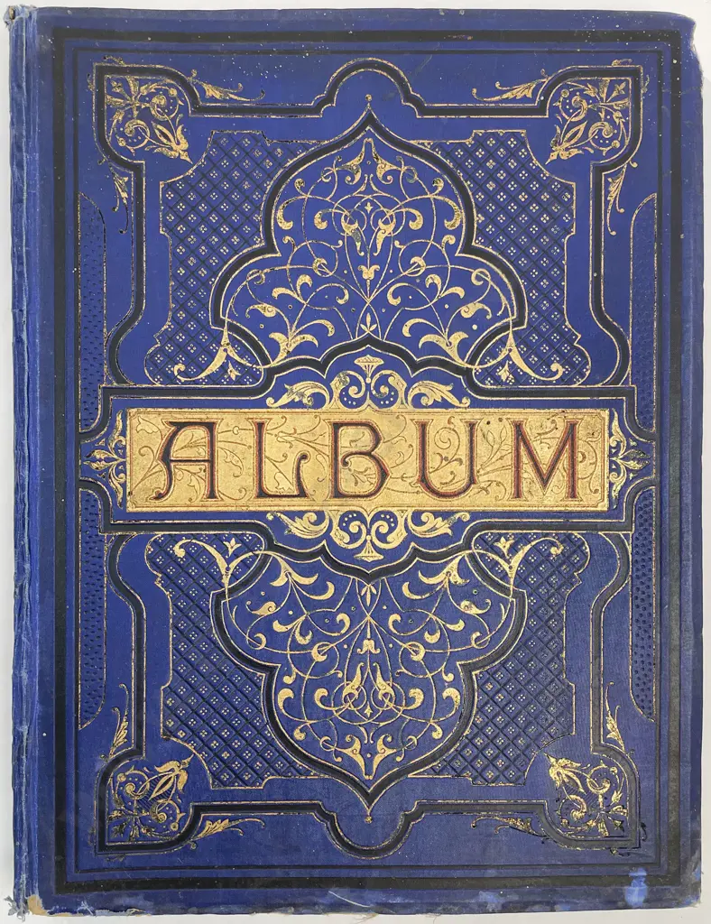 Circa 1880s Album Of Photographs Of The Pink & White Terraces & Crows Nest Image 1++