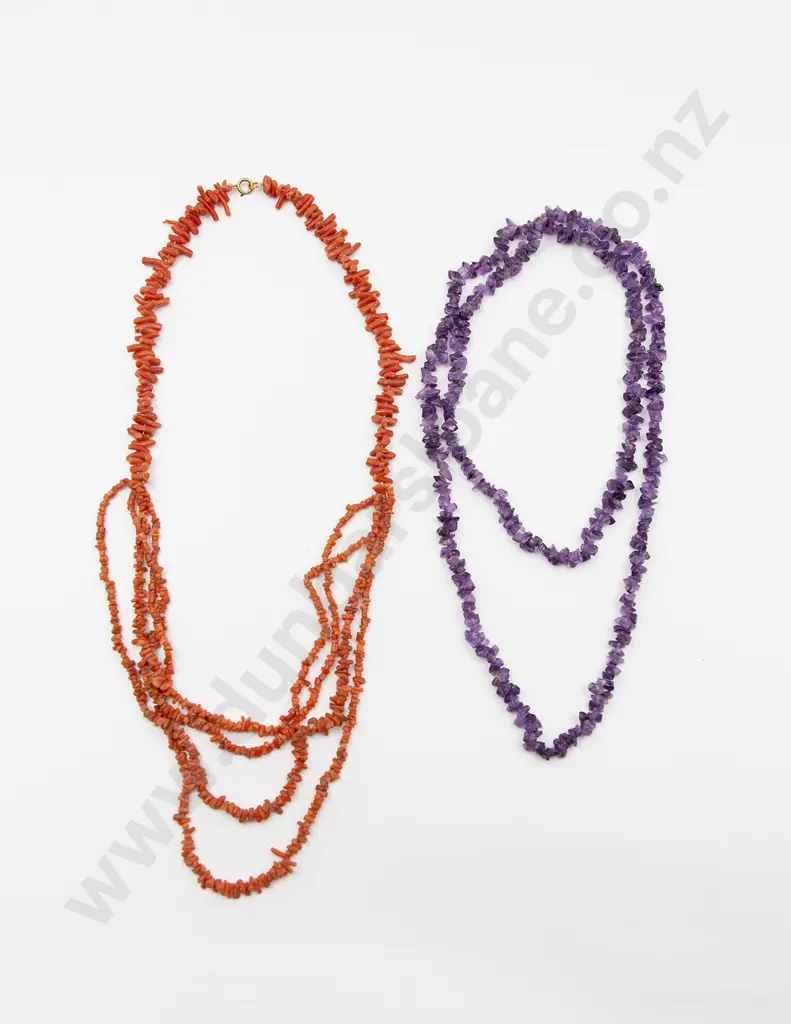 Victorian Coral Bead Necklace Image 1++