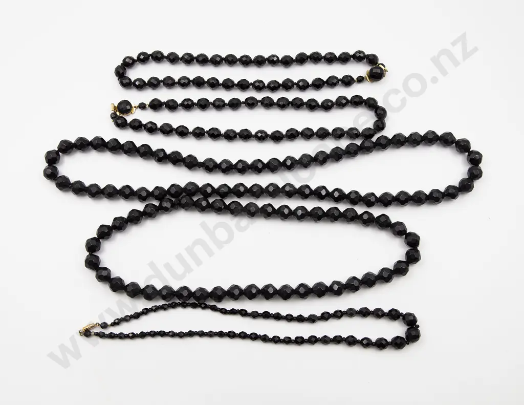 Five Various Victorian Single Strand Faceted French Jet Bead Necklaces Image 1++