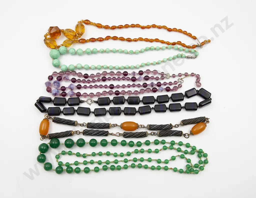 Collection Various Vintage and Modern Bead Necklaces Image 1++