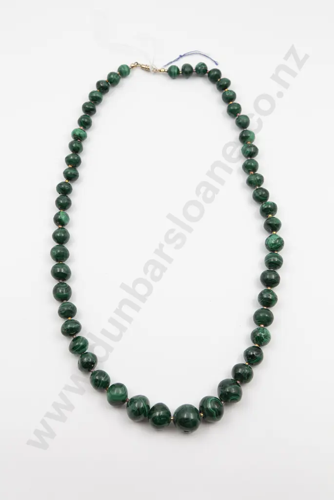 Single Strand Graduated Malachite Bead Necklace Image 1++