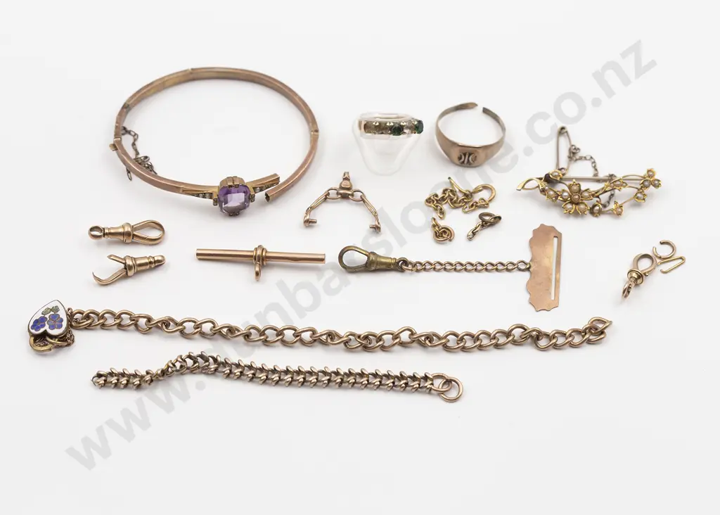 9ct Gold Pieces for Scrap Image 1++