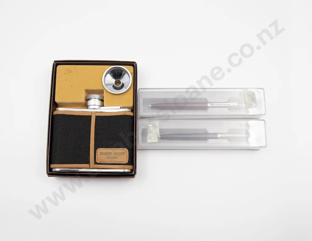Hardy Amies (London) Hip Flask with Two Parker Pens Image 1++