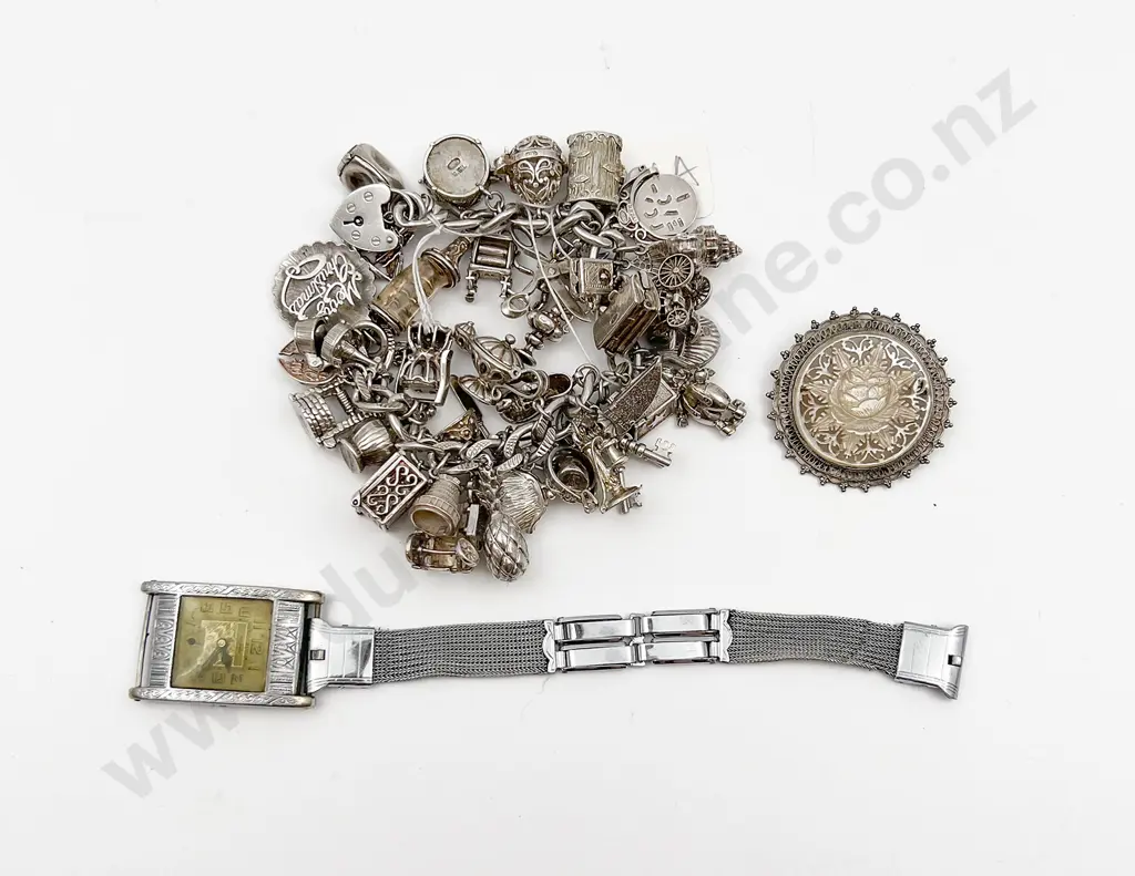 S/S Curb Link Charm Bracelet with 40 s/s charms Image 1++
