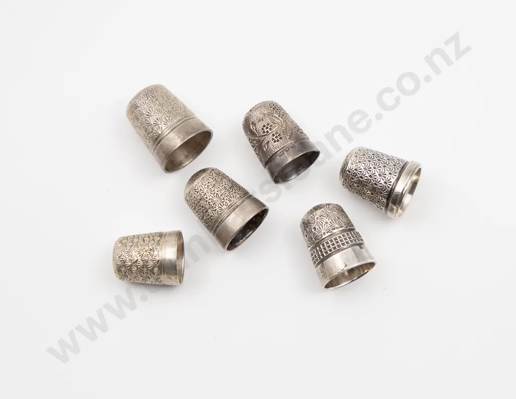 Three S/S Thimbles and four Dorcas thimbles Image 1++