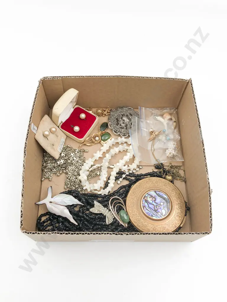 Small Collection Costume Jewellery Image 1++